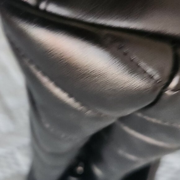 YSL- Saint Laurent Loulou Medium Shoulder bag - Picture 14 of 16